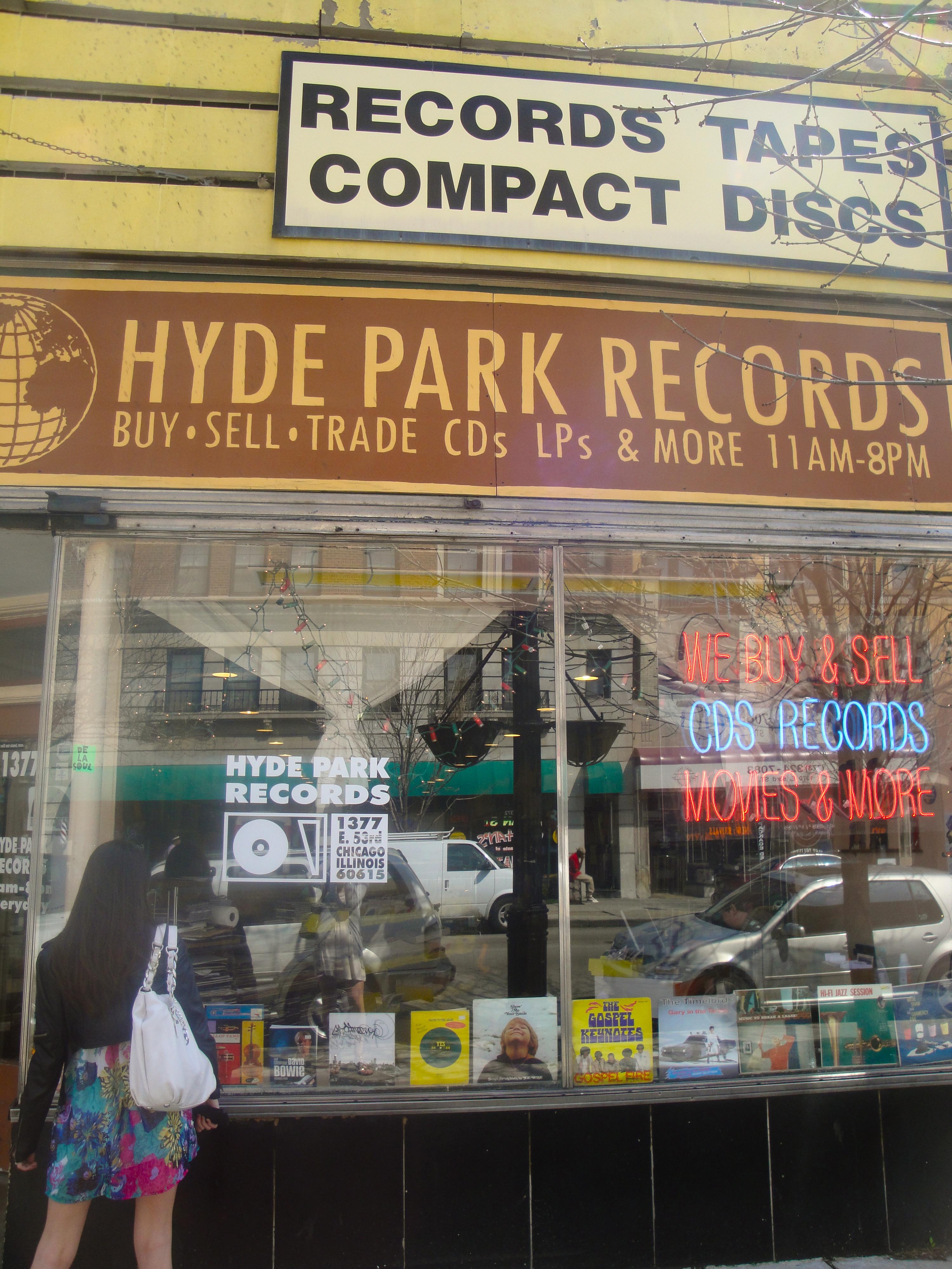 Storefront of Hyde Park Records on 53rd Street in Chicago